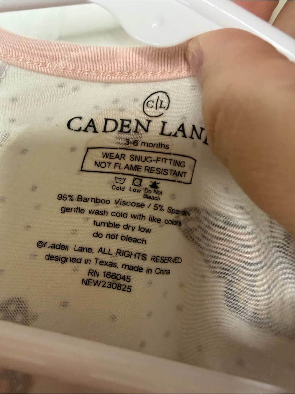 Caden Lane Bamboo White Butterfly Zip Footie with Pink Trim 3-6 months - Picture 2 of 6